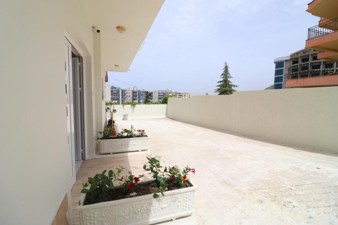 Hotel Kristal Vlorë Eksteriør billede