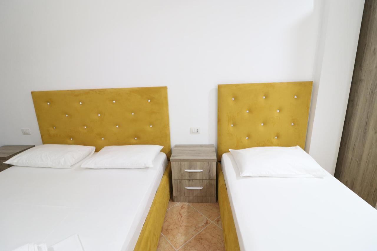 Hotel Kristal Vlorë Eksteriør billede