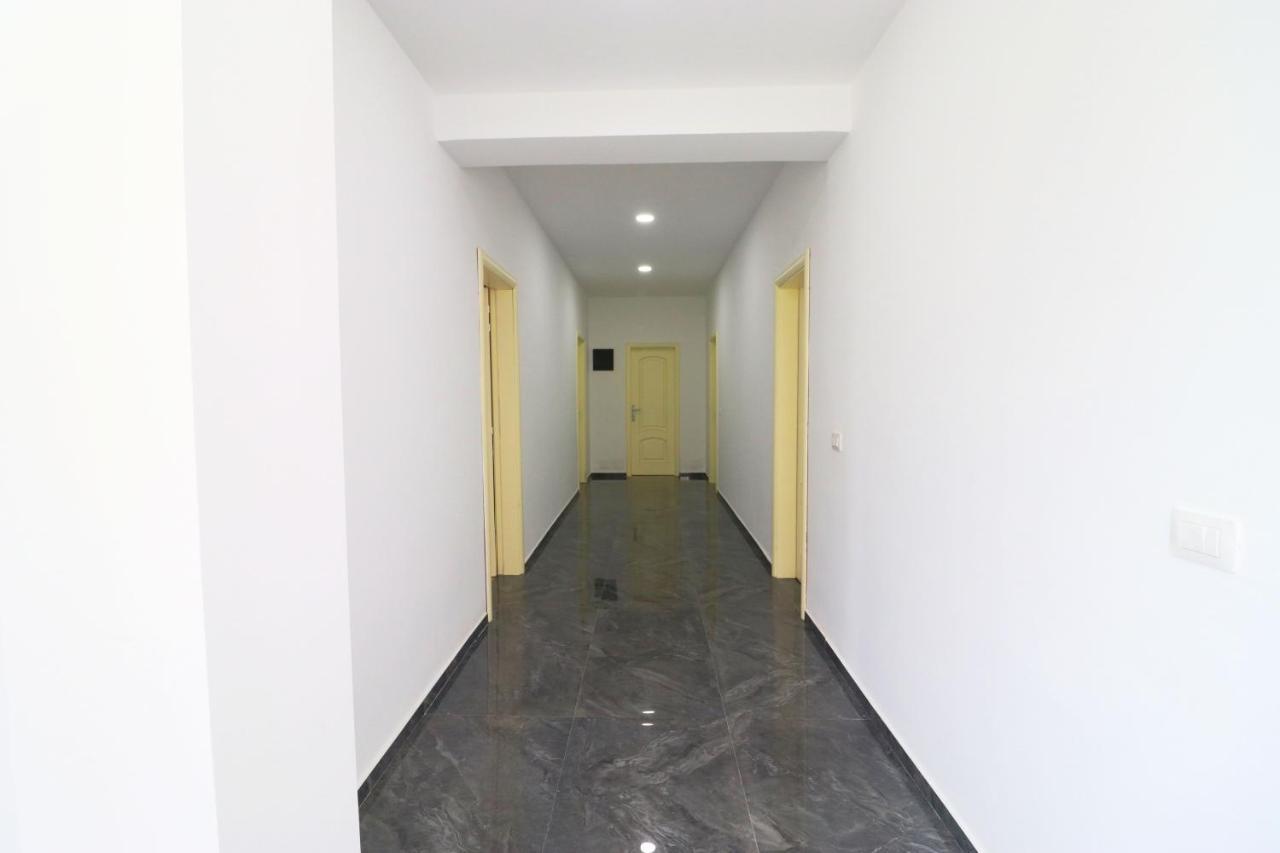 Hotel Kristal Vlorë Eksteriør billede