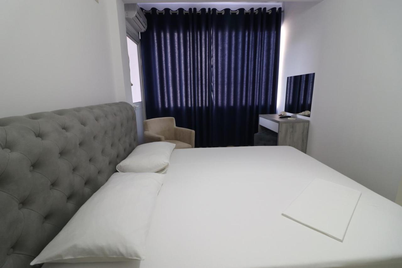 Hotel Kristal Vlorë Eksteriør billede