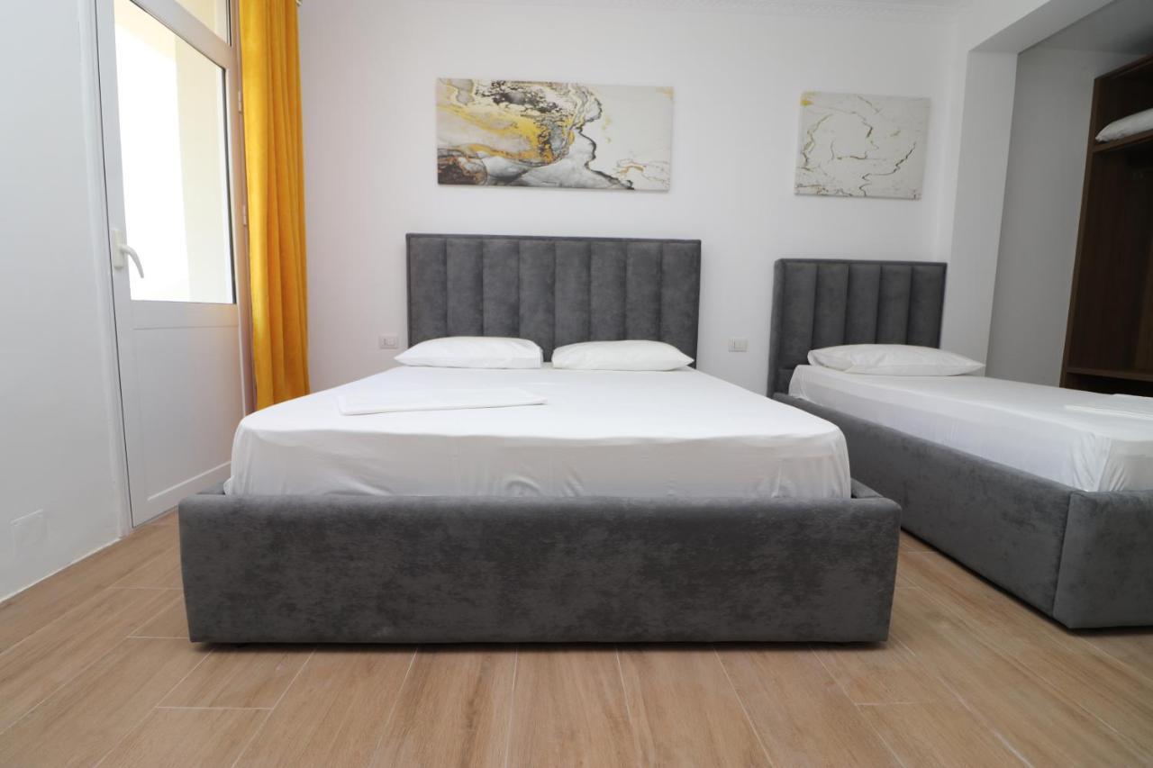 Hotel Kristal Vlorë Eksteriør billede