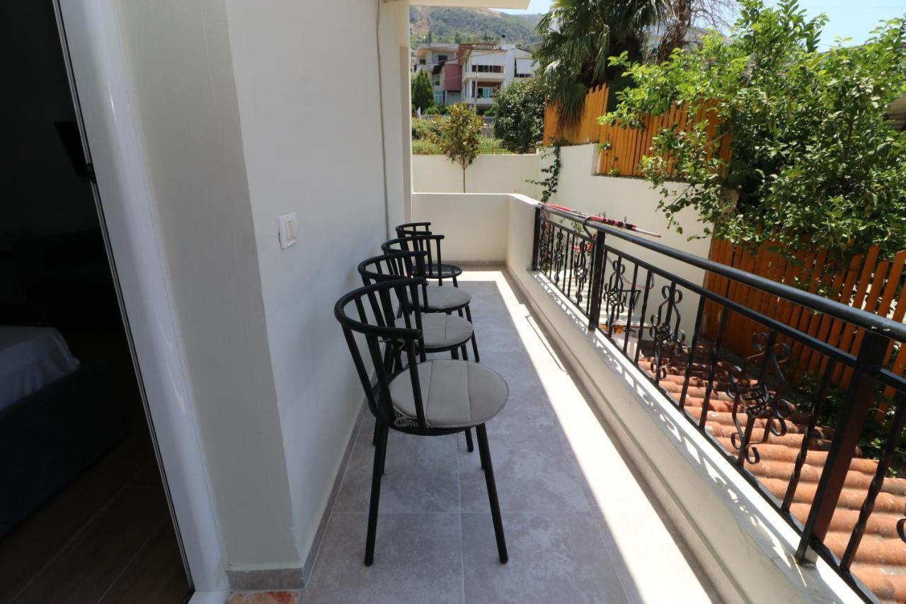 Hotel Kristal Vlorë Eksteriør billede