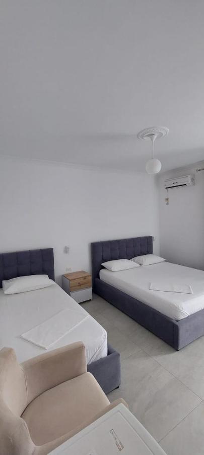 Hotel Kristal Vlorë Eksteriør billede